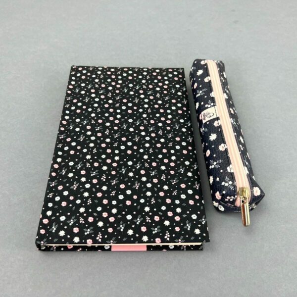 Elegancki Notes Notatnik A5 192 strony w kratkę Soft Touch STOKROTKI NA GRANACIE - obrazek 6